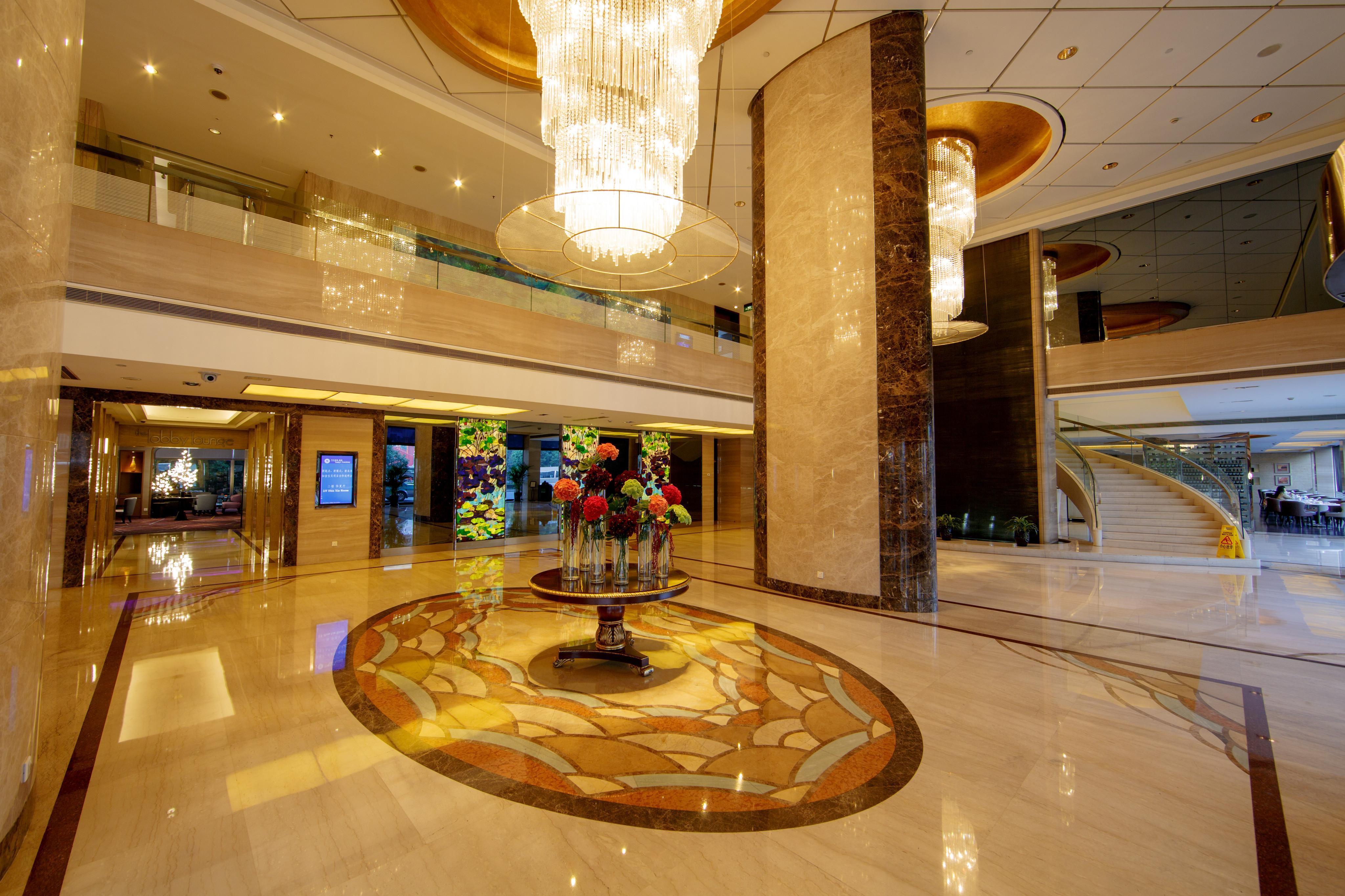 Hotel Equatorial เซี่ยงไฮ้ ภายนอก รูปภาพ